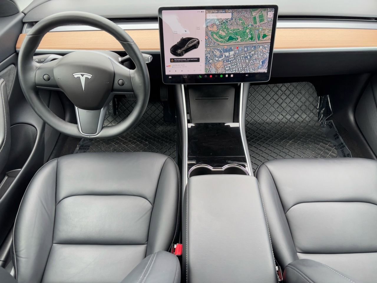 Used 2018 Tesla Model 3 Long Range image 12