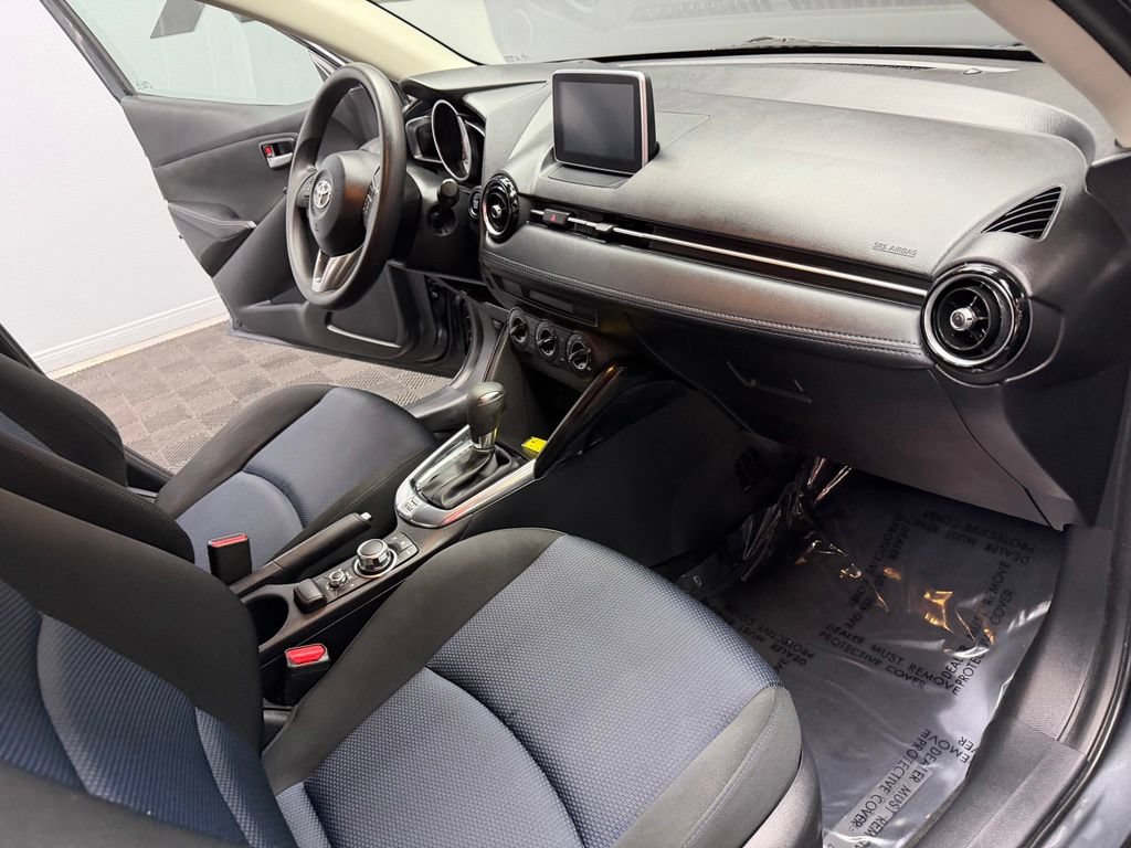 Used 2017 Toyota Yaris iA FWD image 52