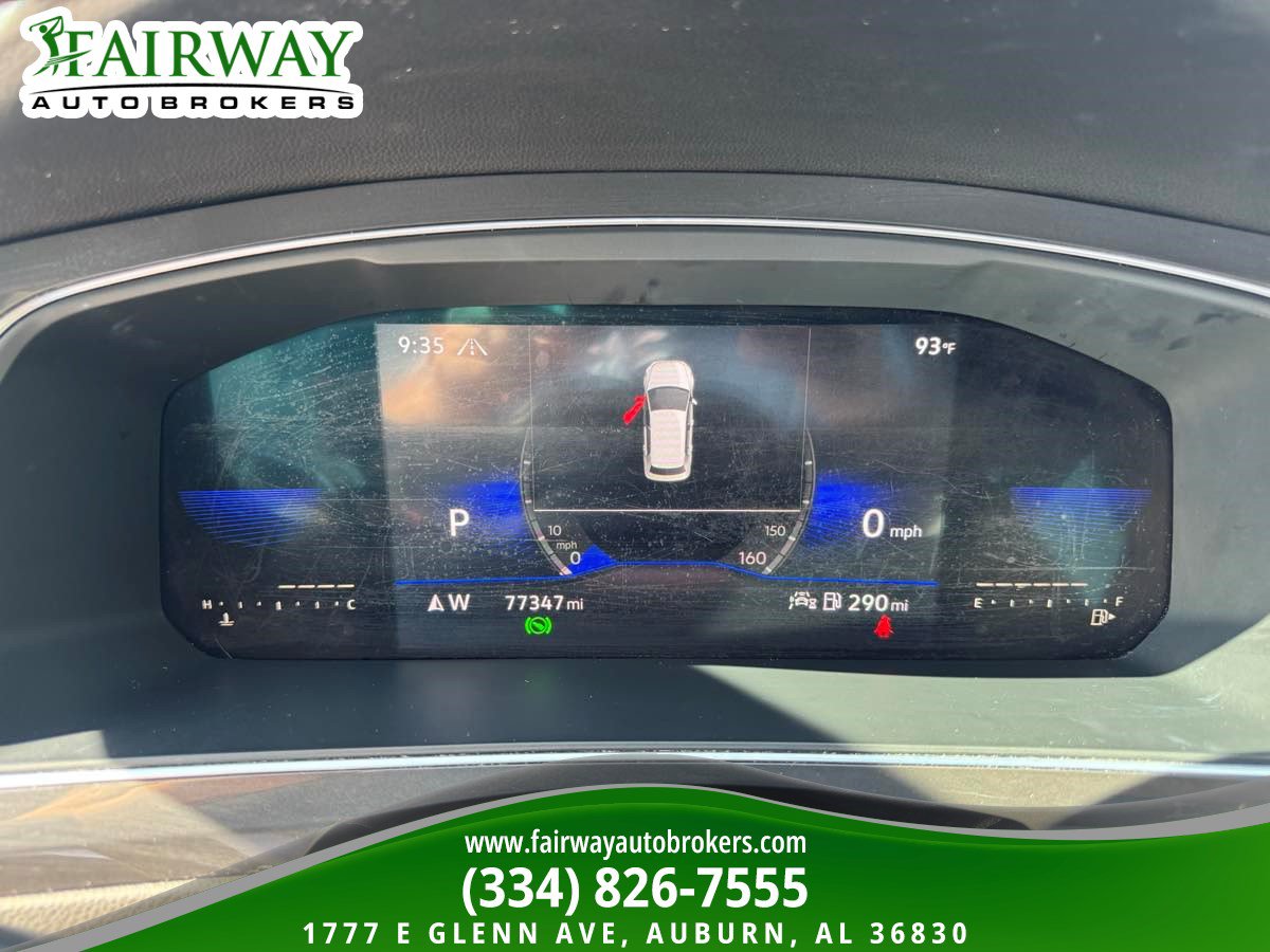 Used 2023 Volkswagen Tiguan SE AWD/4WD image 19