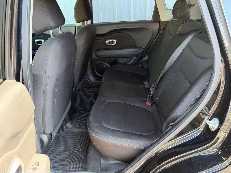 Used 2019 Kia Soul FWD image 23