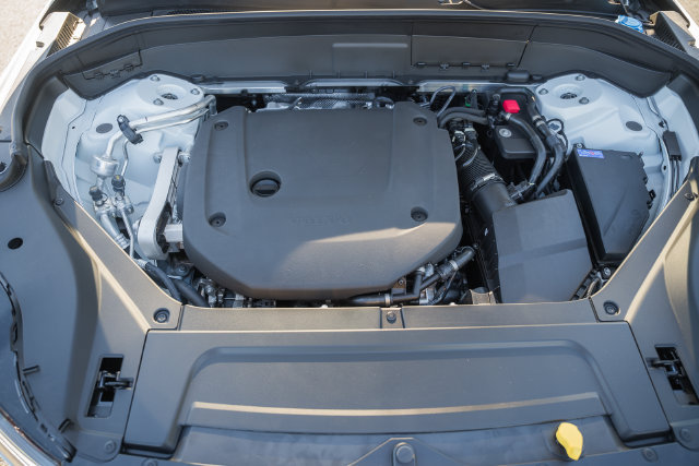 New 2027 Volvo XC90 B6 Plus AWD/4WD image 18