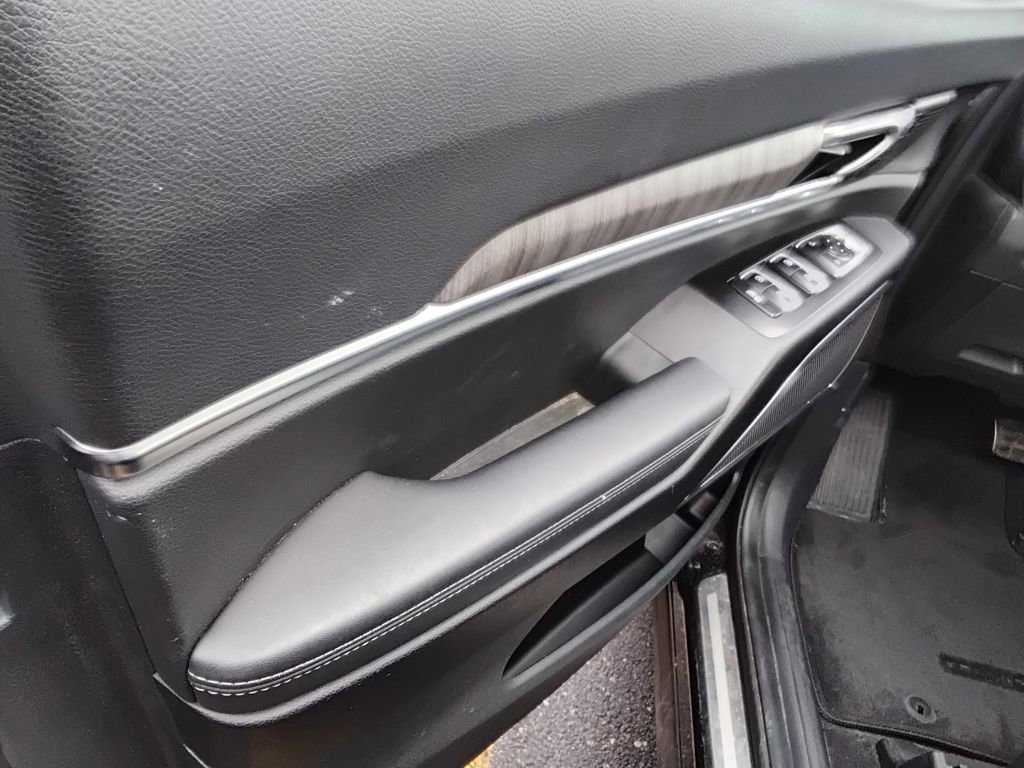 Used 2023 Kia Telluride SX image 11