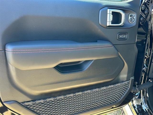 New 2025 Jeep Gladiator Rubicon w/ Convenience Group image 20