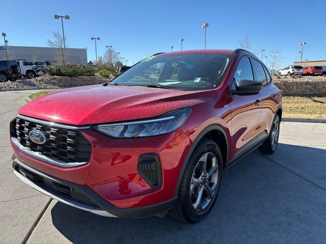 Used 2025 Ford Escape ST-Line video 3