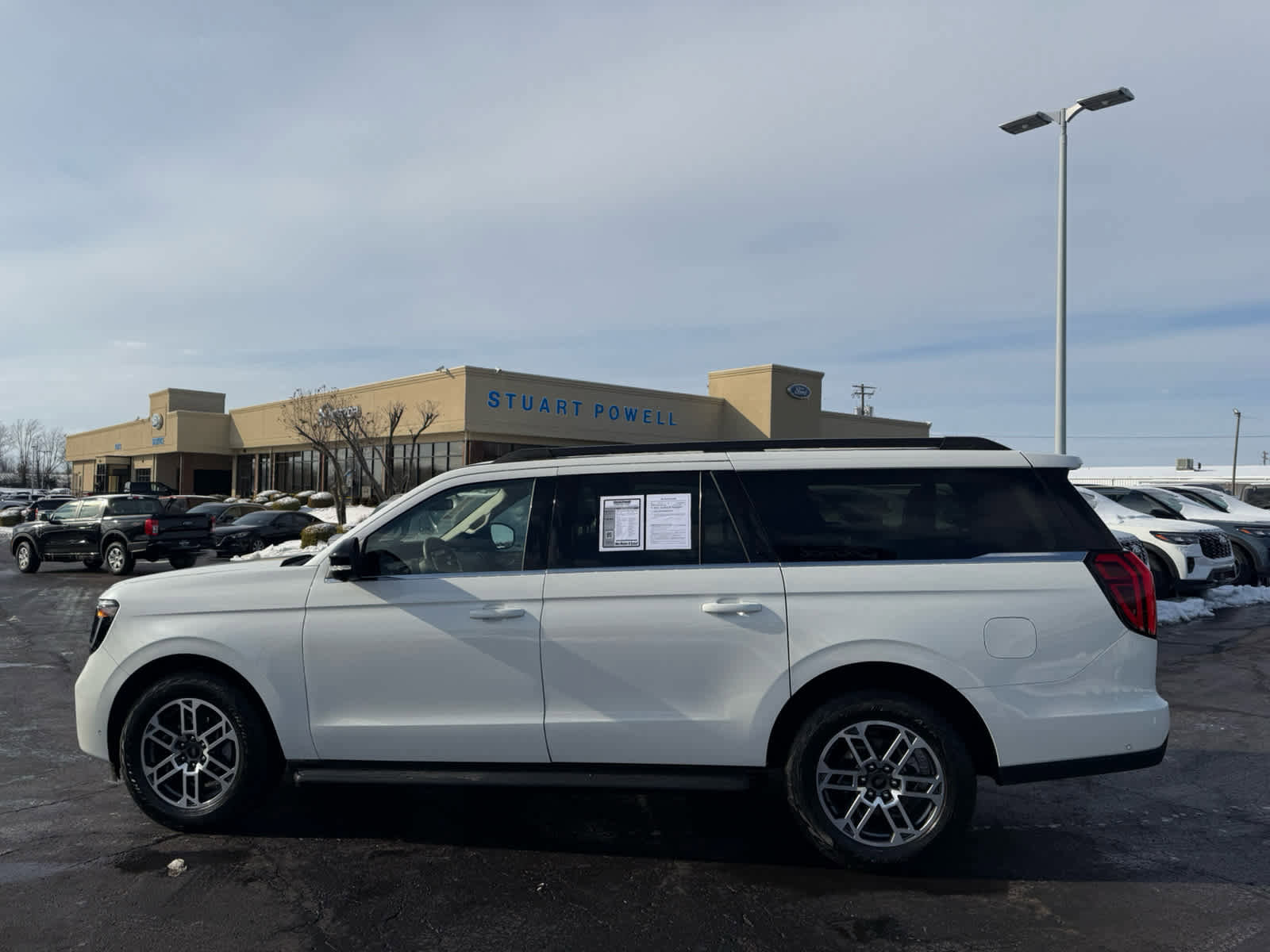 Certified 2025 Ford Expedition Max Active image 27