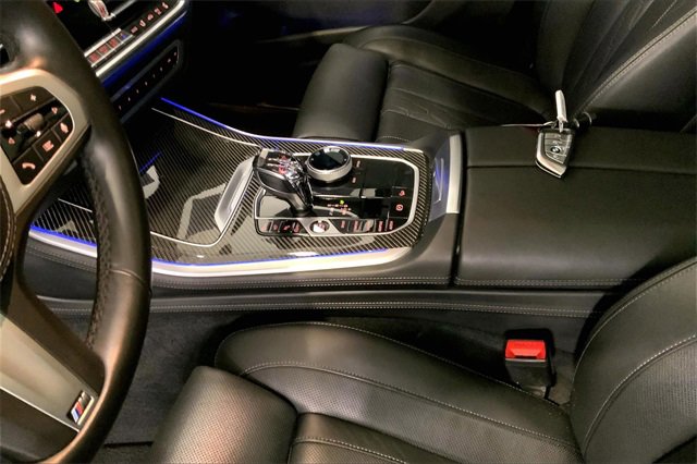 Used 2021 BMW X5 M50i w/ Executive Package image 16