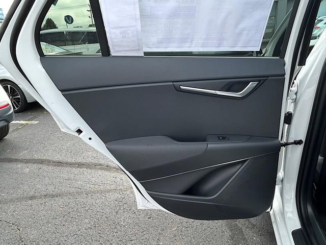 New 2025 Kia Niro LX image 20