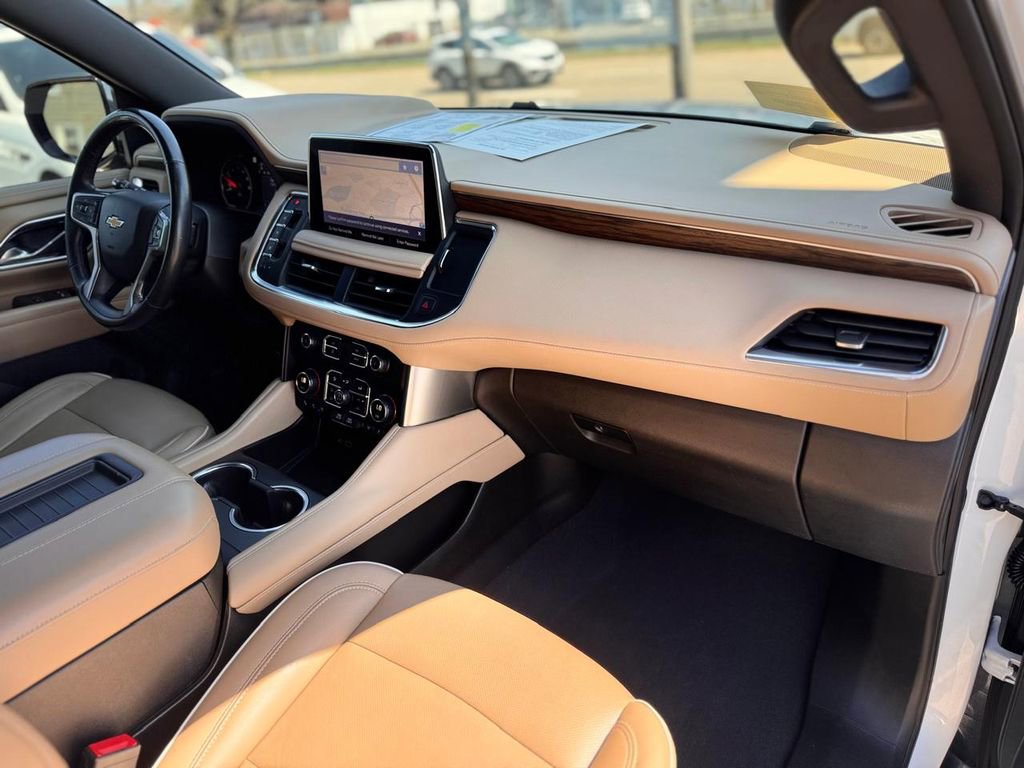 Used 2021 Chevrolet Suburban Premier image 27