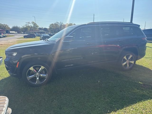 Used 2021 Jeep Grand Cherokee L Limited image 18