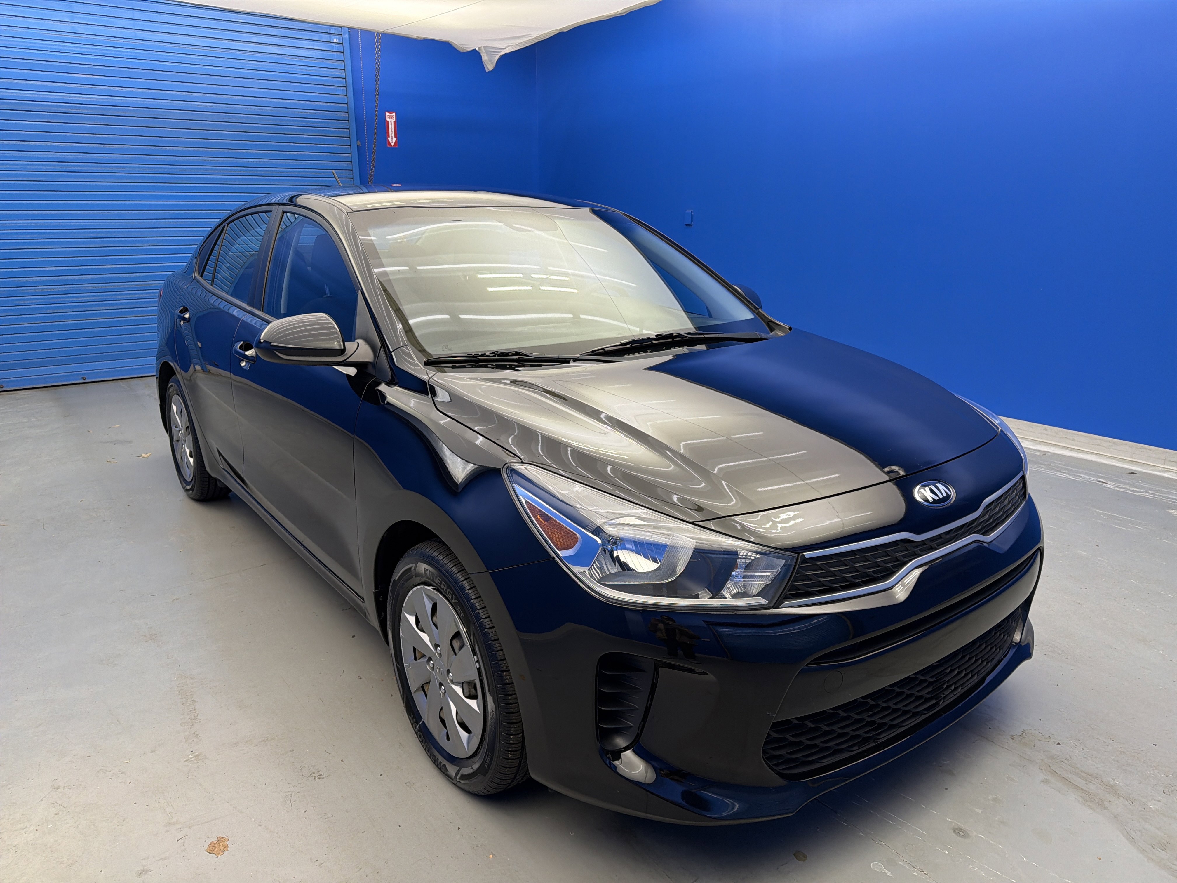 Used 2019 Kia Rio LX image 2