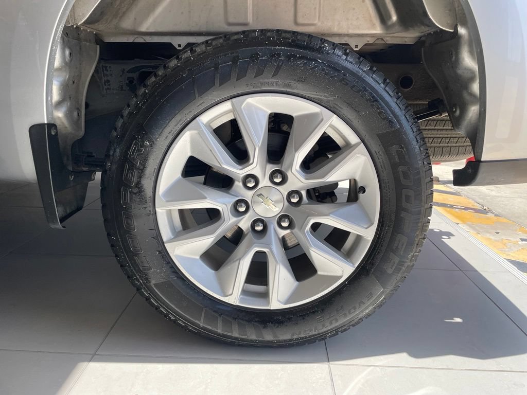 Used 2021 Chevrolet Silverado 1500 Custom w/ Safety Confidence Package RWD image 17