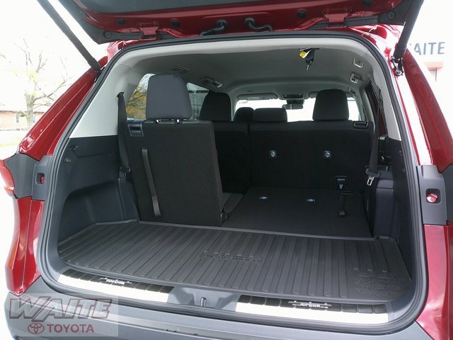 New 2026 Toyota Grand Highlander LE image 21