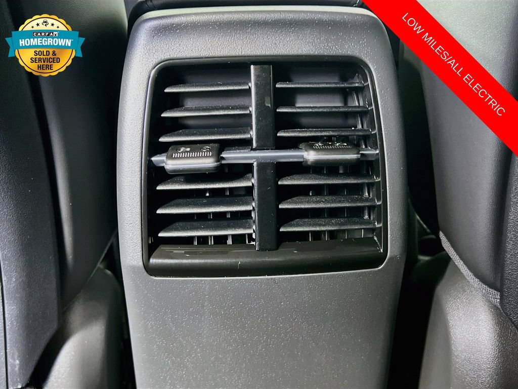 Certified 2025 Kia Niro Wind FWD image 26