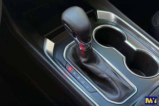 Used 2021 Chevrolet Traverse LS w/ LPO, Cargo Package image 29