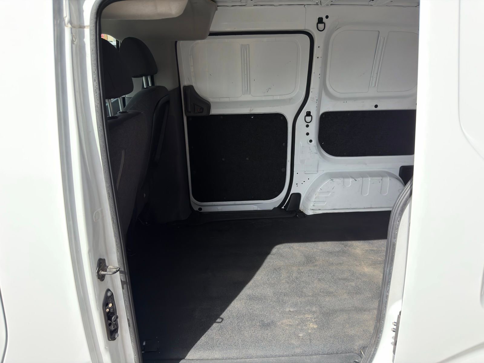 Used 2020 Nissan NV200 SV FWD image 26