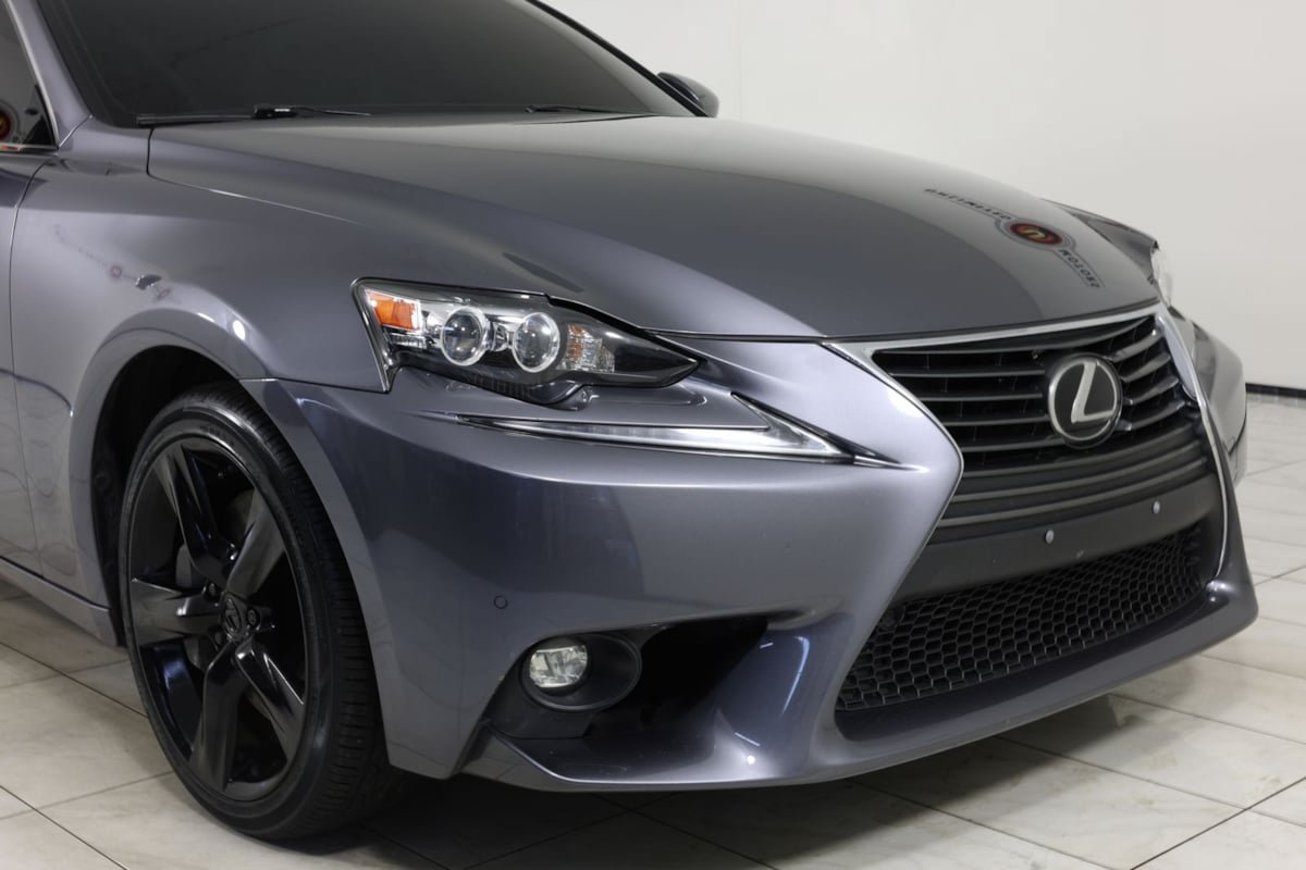 Used 2015 Lexus IS 350 AWD w/ Luxury Package image 37