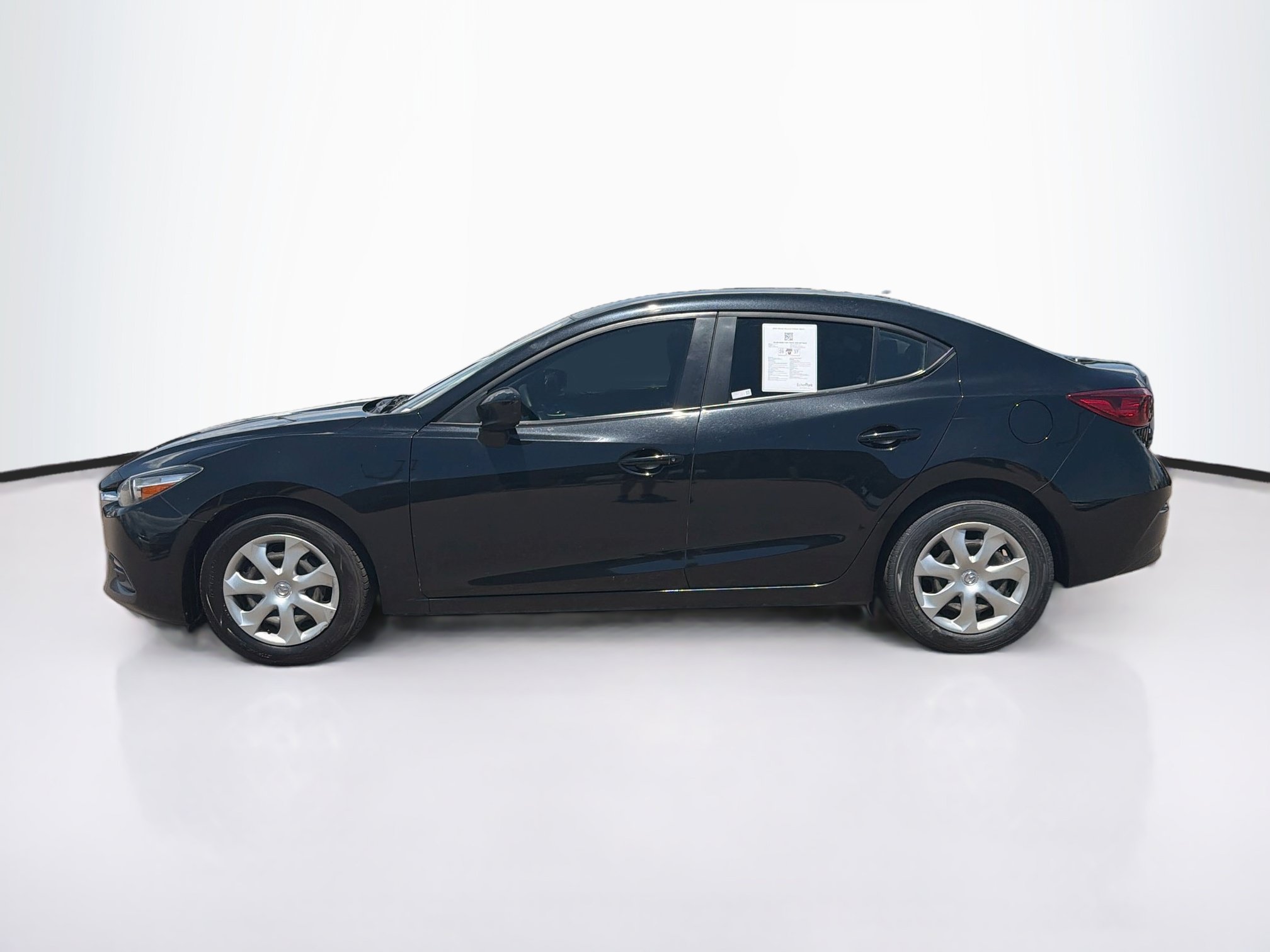 Used 2018 MAZDA MAZDA3 Sport FWD image 4