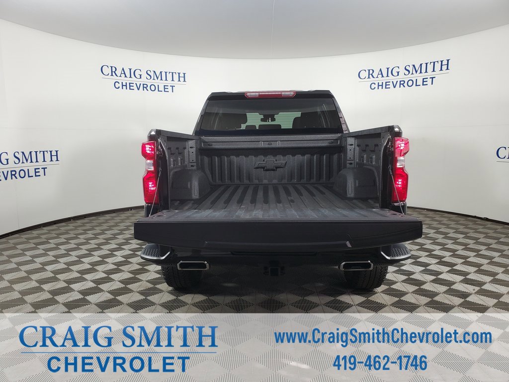Used 2023 Chevrolet Silverado 1500 Custom Trail Boss w/ Midnight Edition image 17