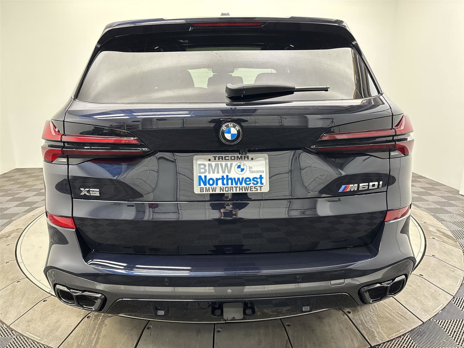 New 2026 BMW X5 M60i image 15
