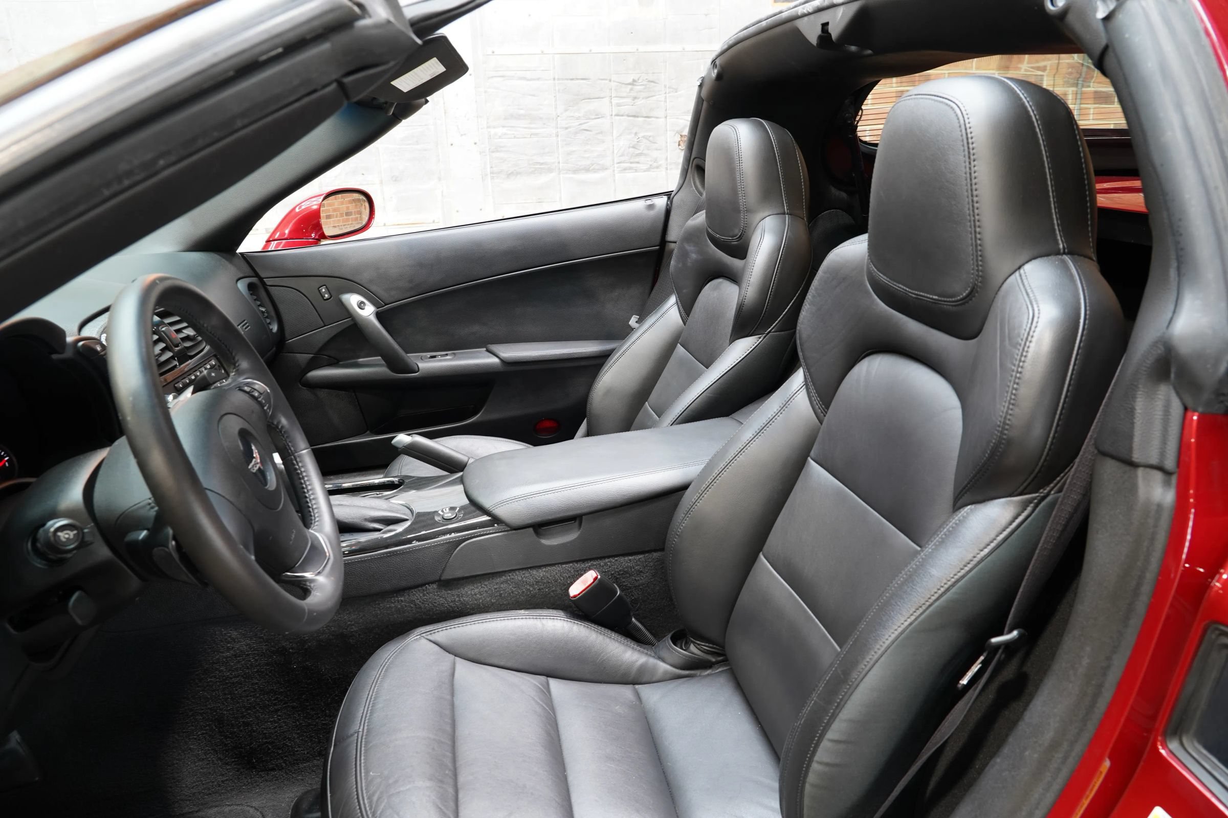 Used 2012 Chevrolet Corvette Coupe w/ Roof Package RWD image 41