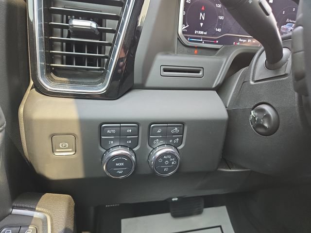 Used 2022 GMC Sierra 1500 Denali AWD/4WD image 21