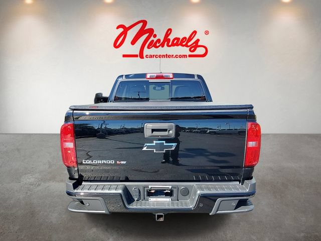 Used 2020 Chevrolet Colorado Z71 w/ Z71 Midnight Edition AWD/4WD image 6