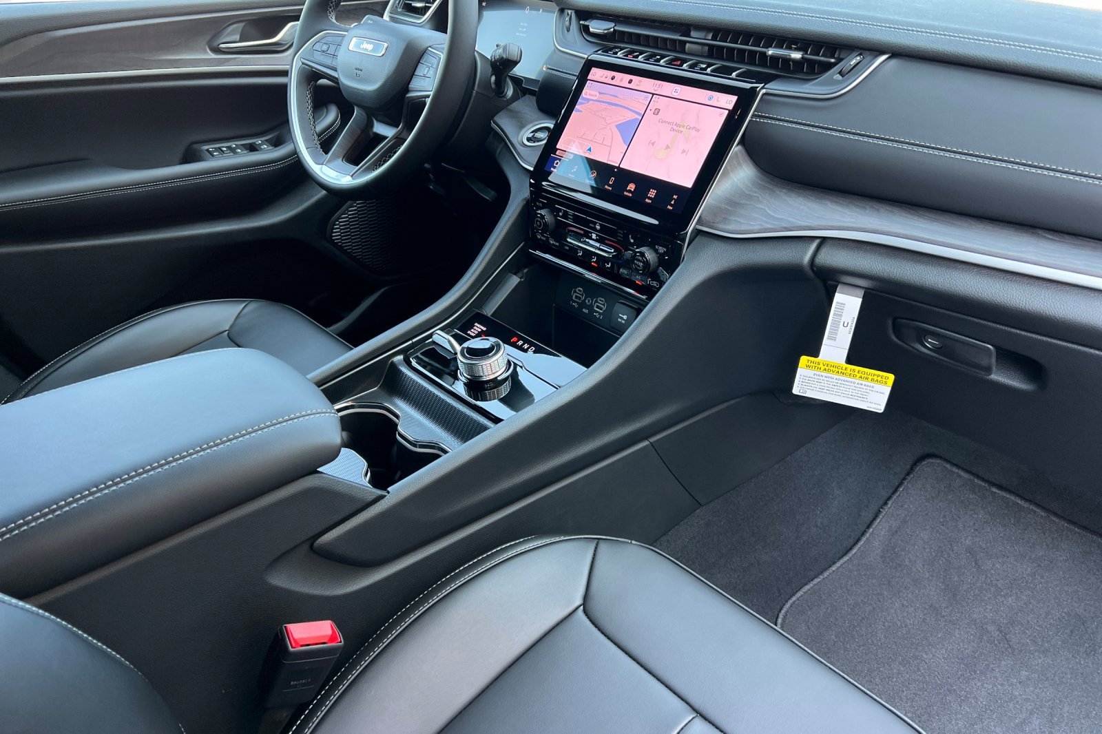 New 2025 Jeep Grand Cherokee Limited image 16