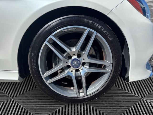 Used 2016 Mercedes-Benz E 350 4MATIC Sedan image 30
