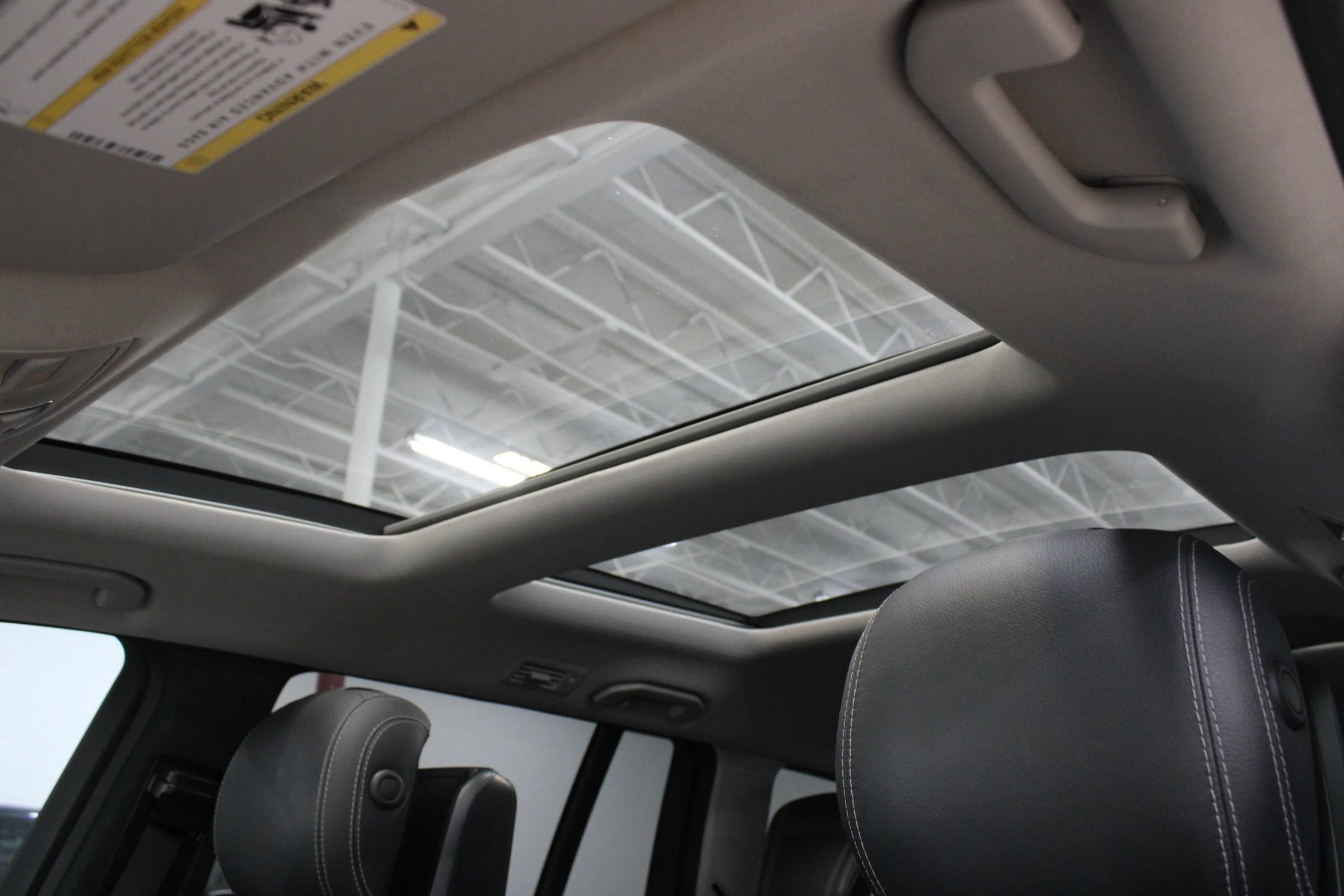 Used 2014 Mercedes-Benz GL 550 4MATIC image 29