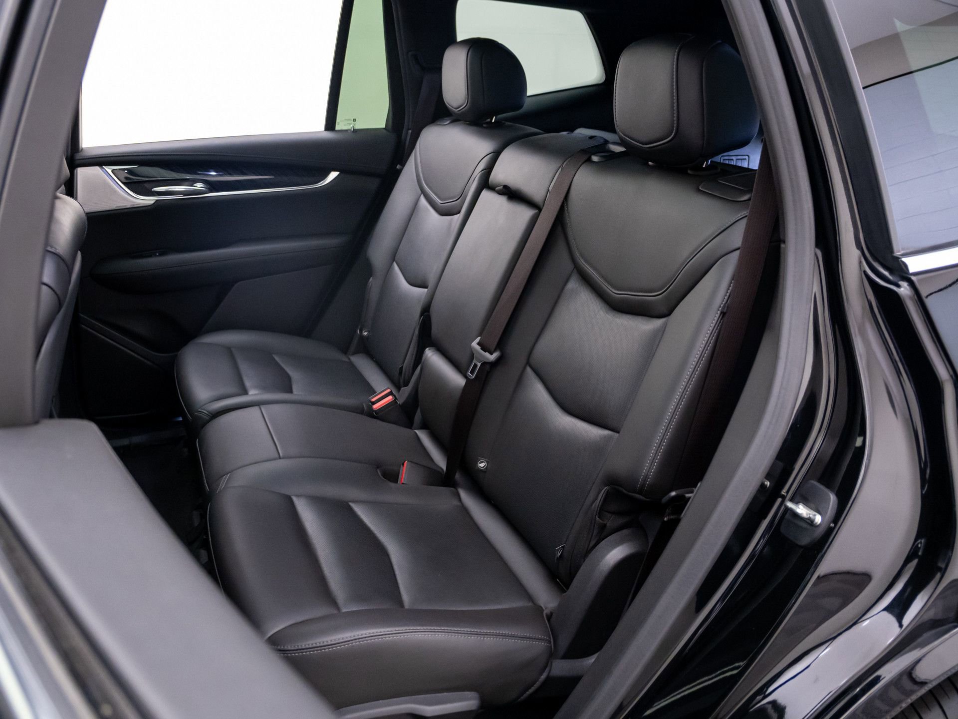 Certified 2023 Cadillac XT6 Premium Luxury AWD/4WD image 20