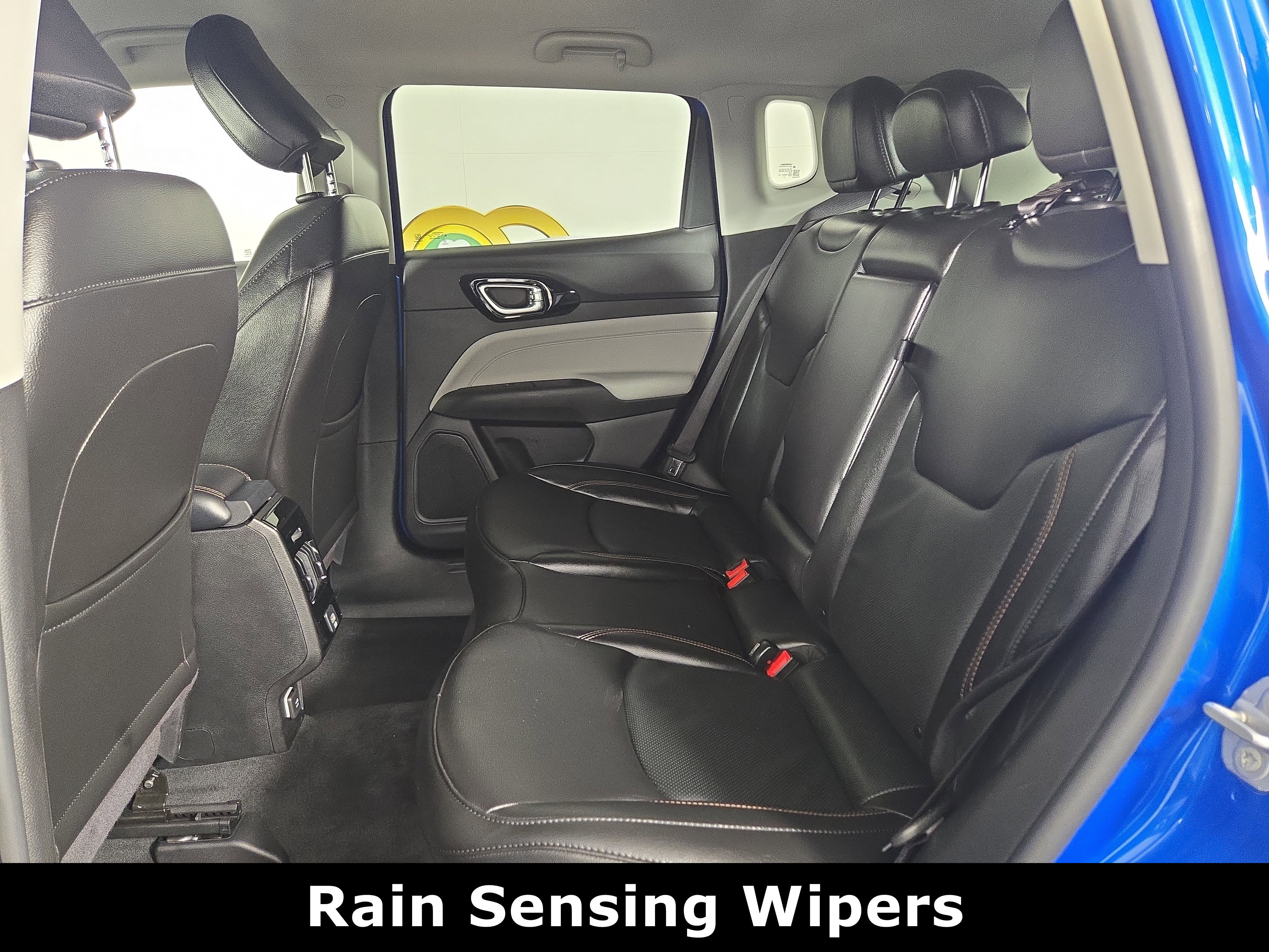 Certified 2022 Jeep Compass Limited image 13