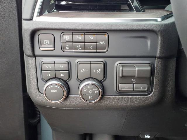 New 2026 Chevrolet Suburban Z71 w/ Sun And Tow Package image 14