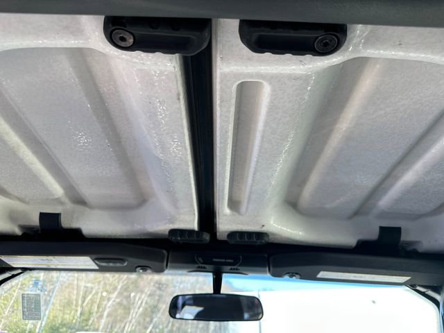 Used 2019 Jeep Wrangler Unlimited Sahara image 22