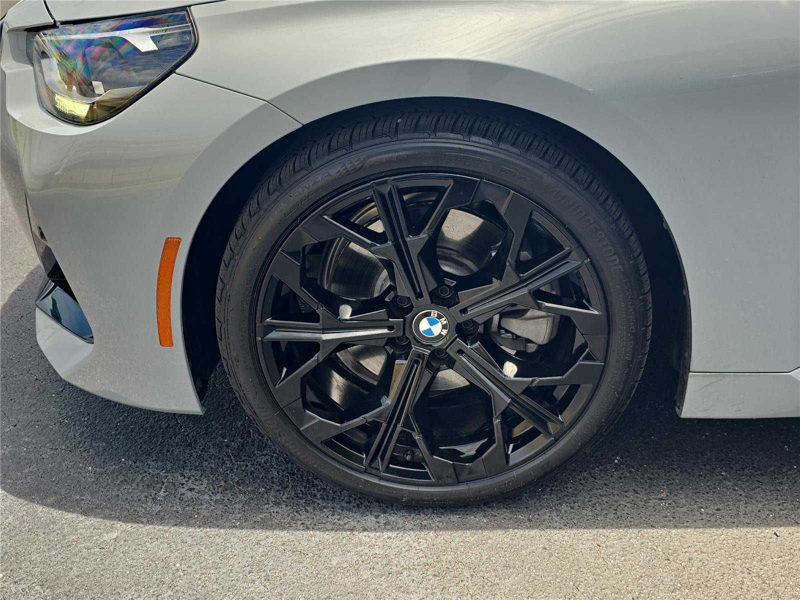 Used 2025 BMW 230i Coupe w/ M Sport Package RWD image 8