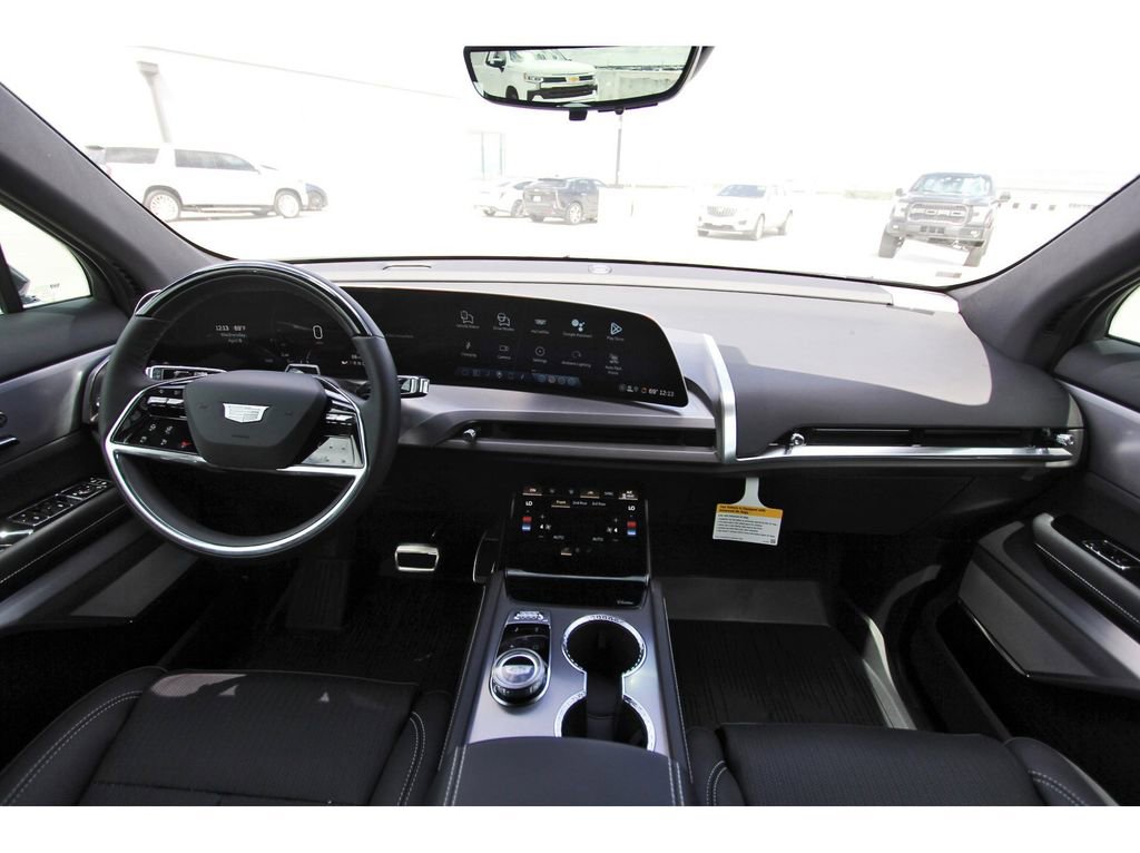 New 2026 Cadillac Vistiq Premium Luxury AWD/4WD image 9