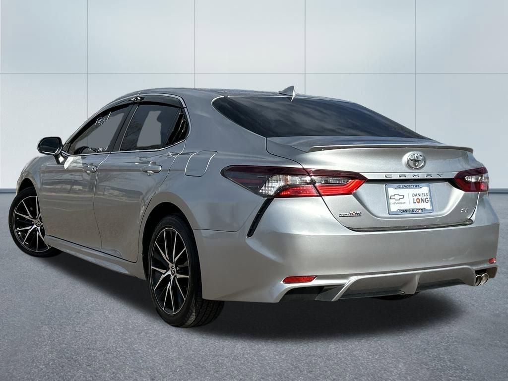 Used 2022 Toyota Camry SE image 34