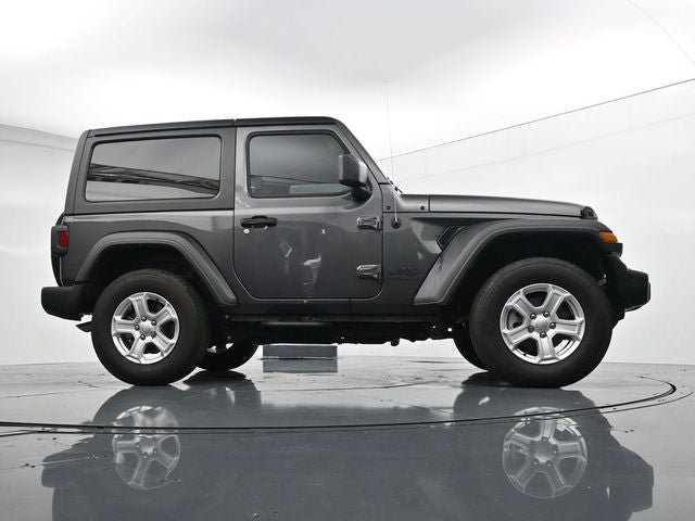 Used 2023 Jeep Wrangler Sport AWD/4WD image 41