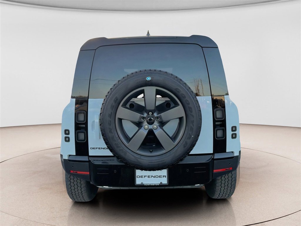 New 2026 Land Rover Defender 110 S image 6