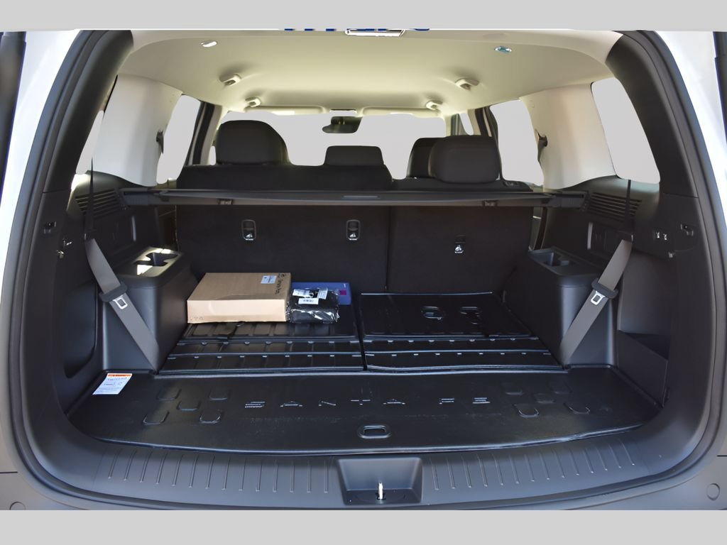 New 2026 Hyundai Santa Fe SE FWD image 13