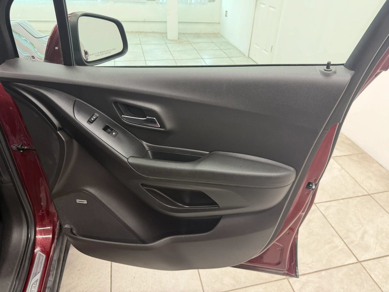 Used 2016 Chevrolet Trax LTZ AWD/4WD image 20