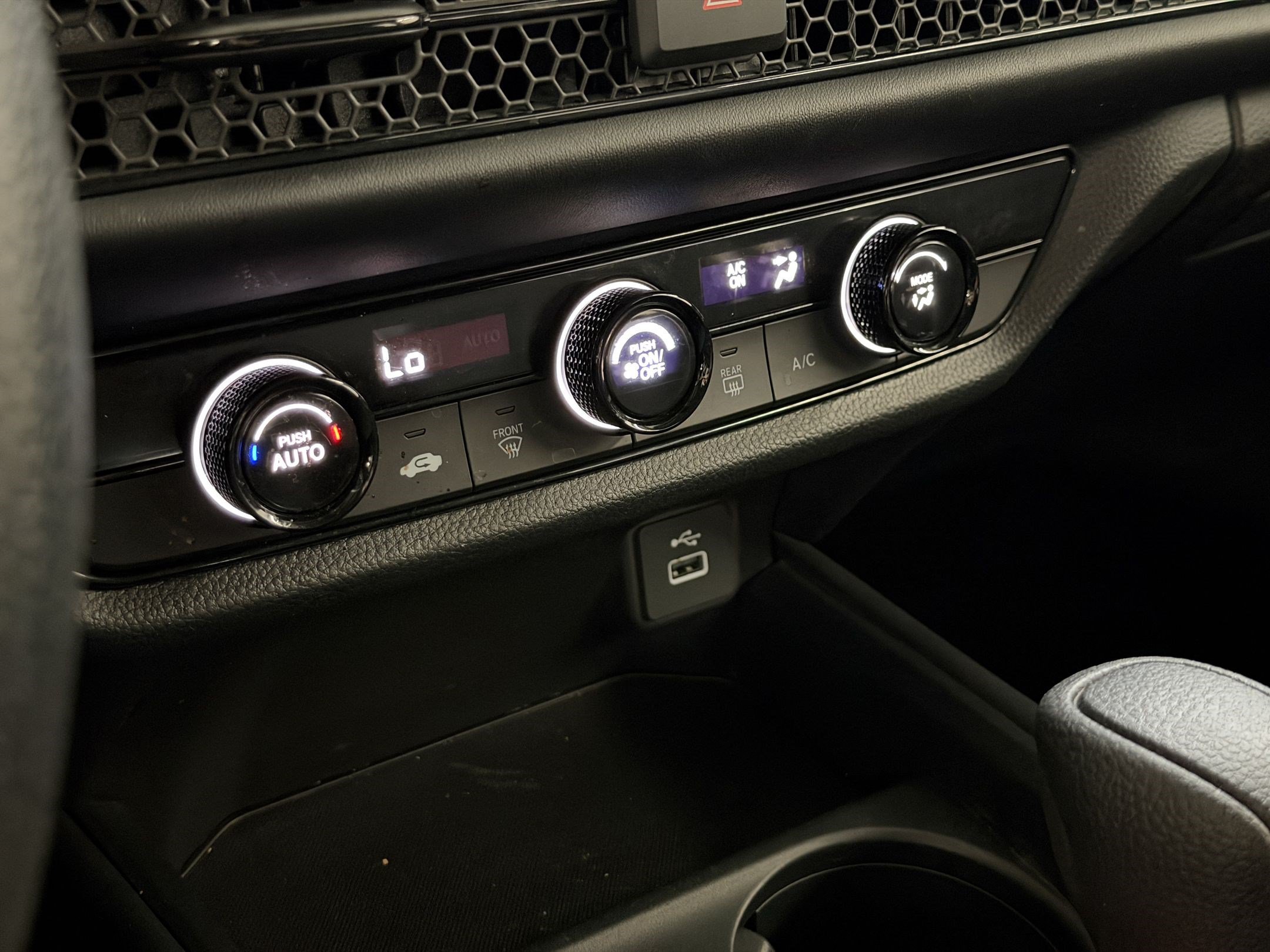 Certified 2024 Honda HR-V LX image 17