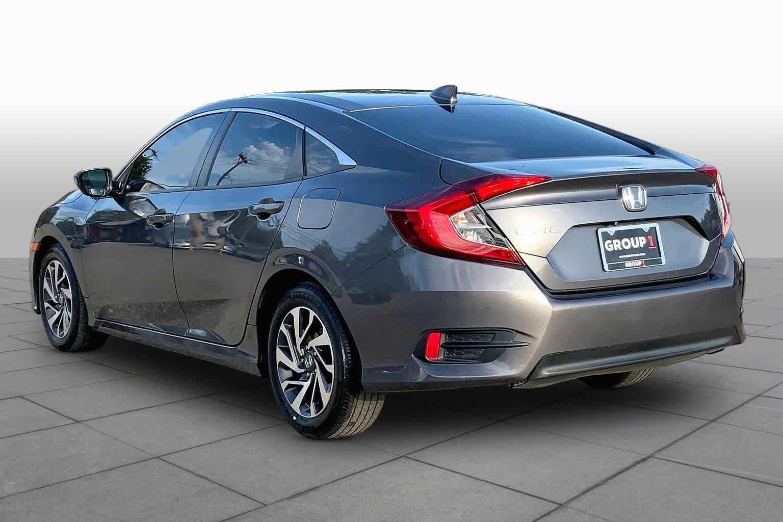 Used 2017 Honda Civic EX image 11