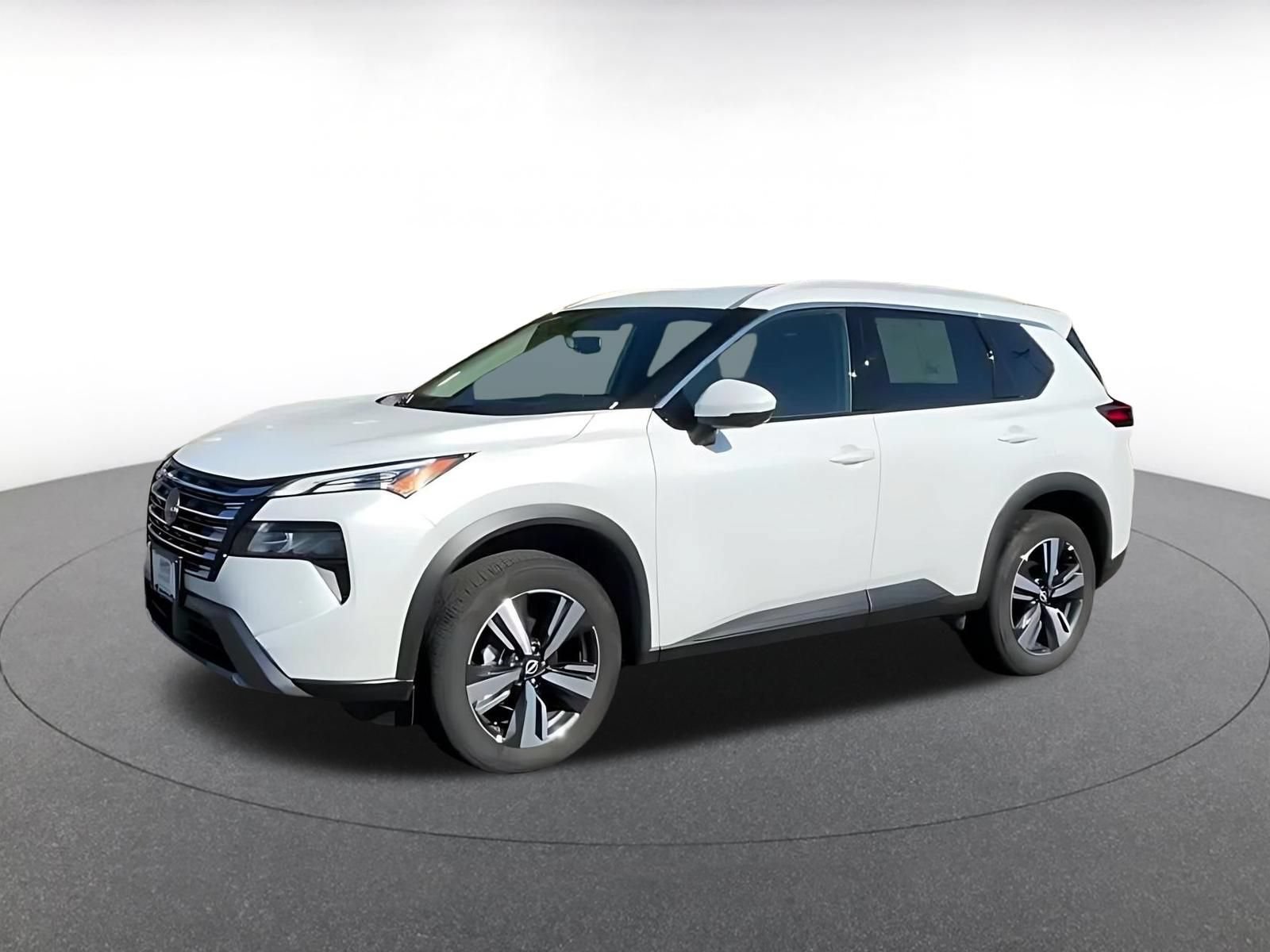 Used 2026 Nissan Rogue SL AWD/4WD image 8