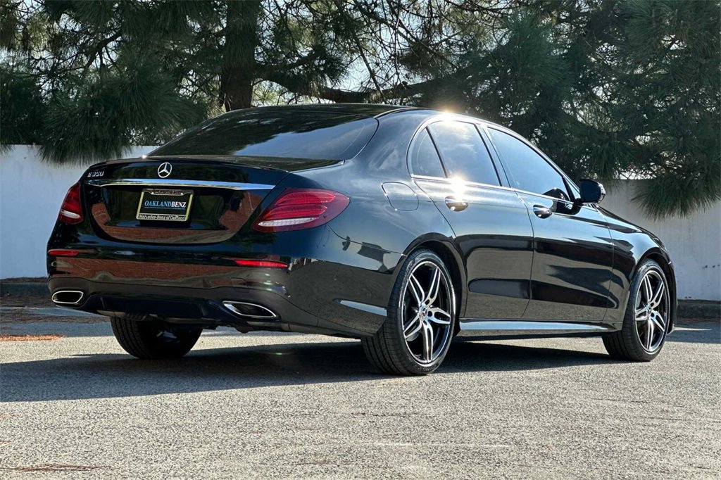 Used 2020 Mercedes-Benz E 350 Sedan image 4