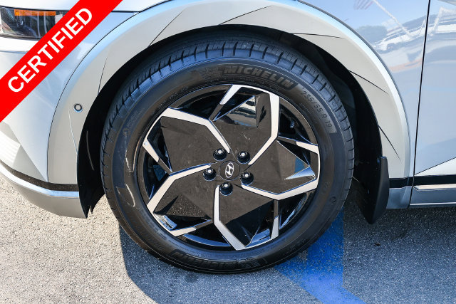 Certified 2024 Hyundai Ioniq 5 Limited RWD image 9