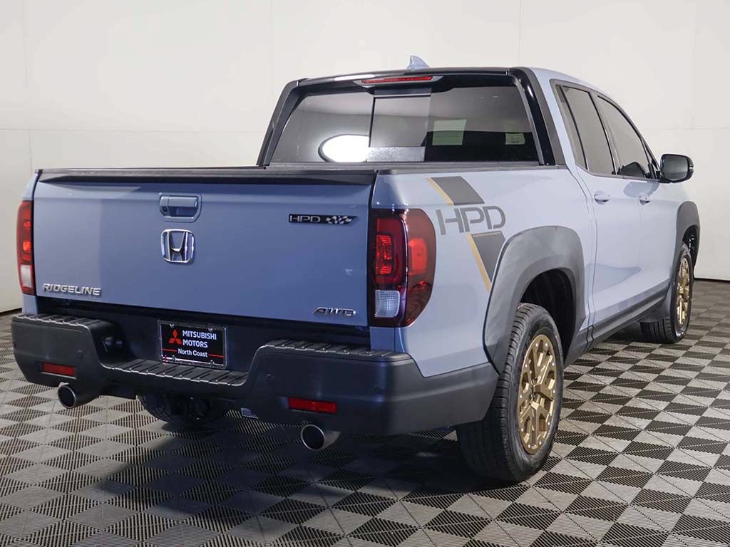 Used 2023 Honda Ridgeline Black Edition image 13