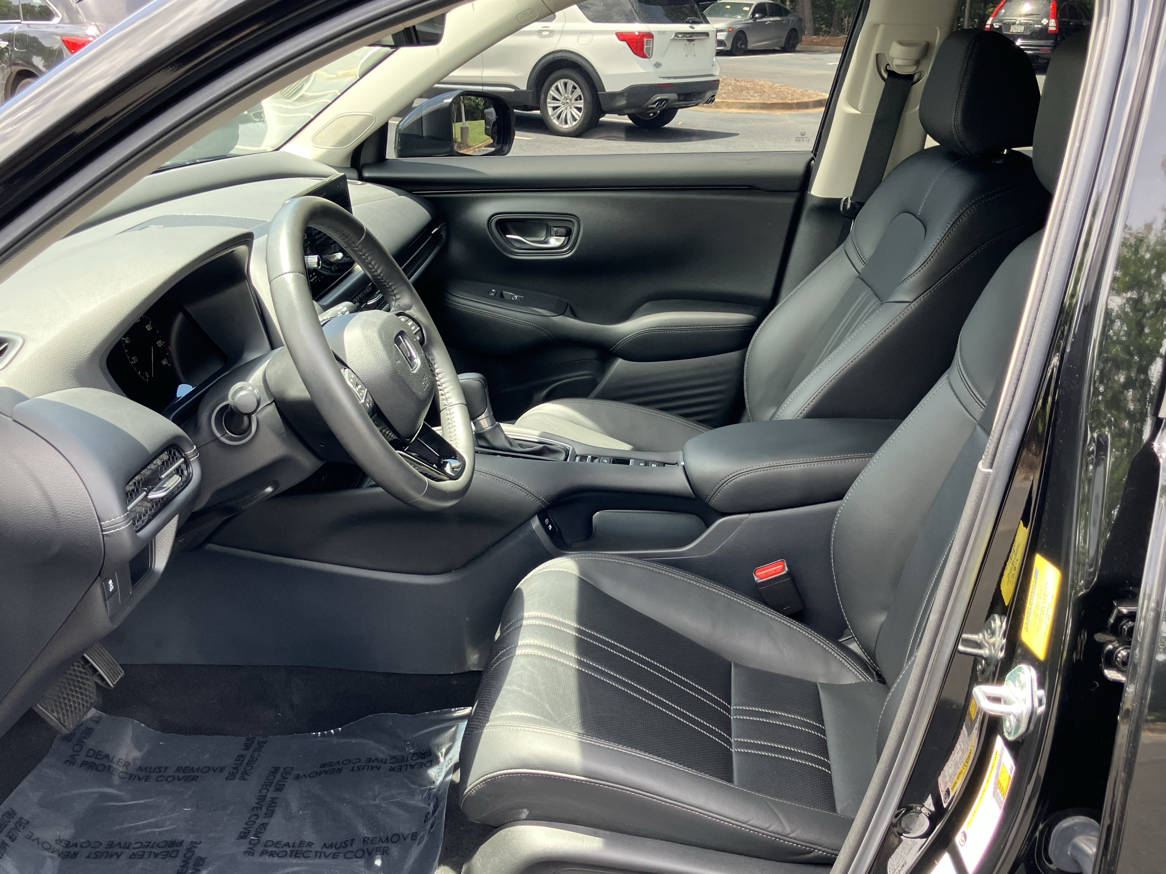 Used 2024 Honda HR-V EX-L image 16