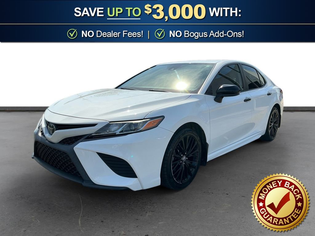Used 2019 Toyota Camry SE image 1