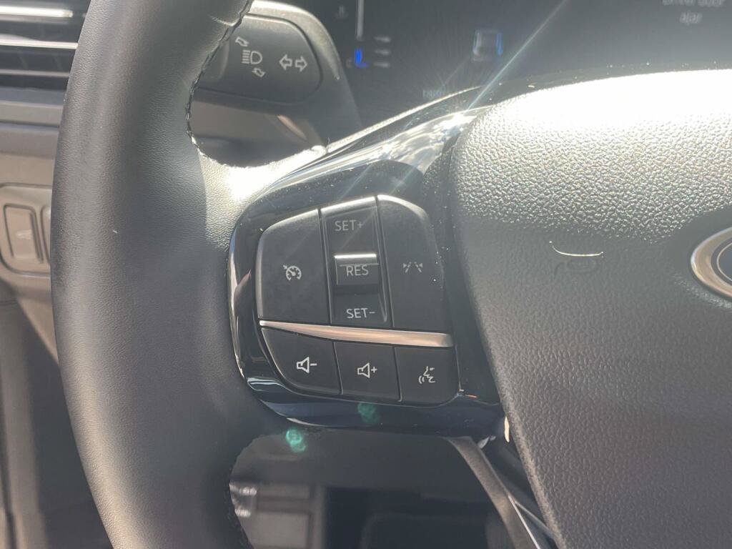Used 2023 Ford Escape Active AWD/4WD image 34
