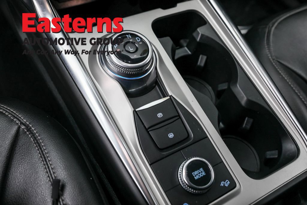 Used 2022 Ford Explorer Limited w/ Equipment Group 301A image 13